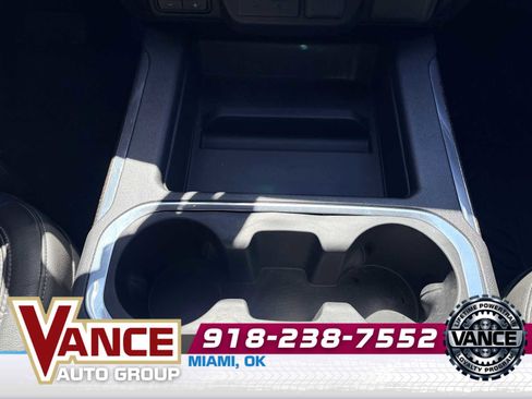 Used 2020 Chevrolet Silverado 1500 RST w/ Texas Edition AWD/4WD image 24