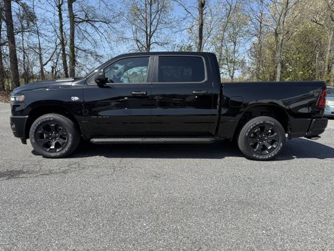 New 2026 RAM 1500 Express AWD/4WD image 4