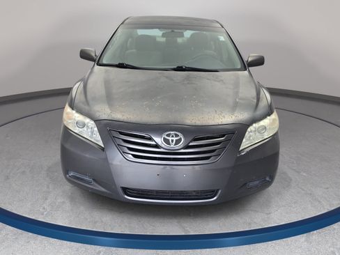 Used 2009 Toyota Camry LE w/ Fleet Convenience Pkg FWD image 2