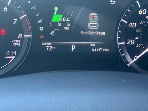 Used 2020 Toyota Highlander Platinum FWD image 28