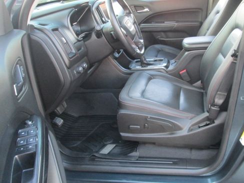 Used 2019 GMC Canyon All Terrain w/ Trailering Package image 13