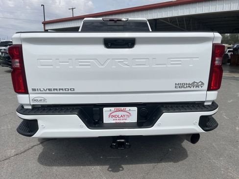 Used 2022 Chevrolet Silverado 3500 High Country w/ Safety Package II AWD/4WD image 10