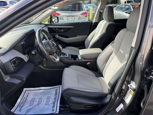 Used 2023 Subaru Outback Premium image 16