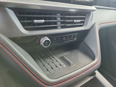 Used 2025 Ford Explorer ST RWD image 25