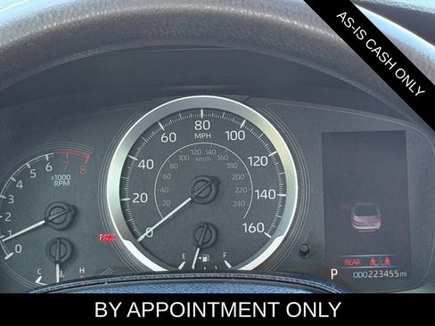 Used 2020 Toyota Corolla LE FWD image 13