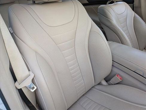 Used 2015 Mercedes-Benz S 550 Sedan image 18