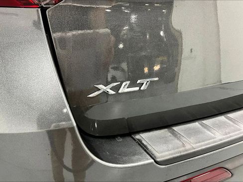 Used 2020 Ford Explorer XLT w/ Equipment Group 202A image 39