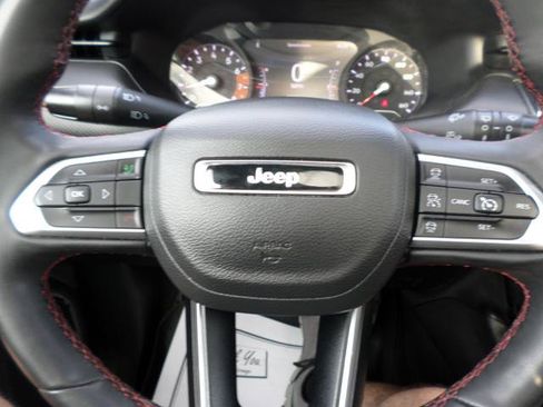 Used 2023 Jeep Compass Trailhawk w/ Sun and Sound Group AWD/4WD image 27