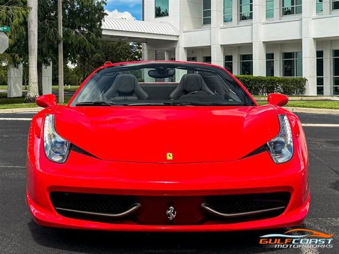 Used 2013 Ferrari 458 Spider RWD image 5