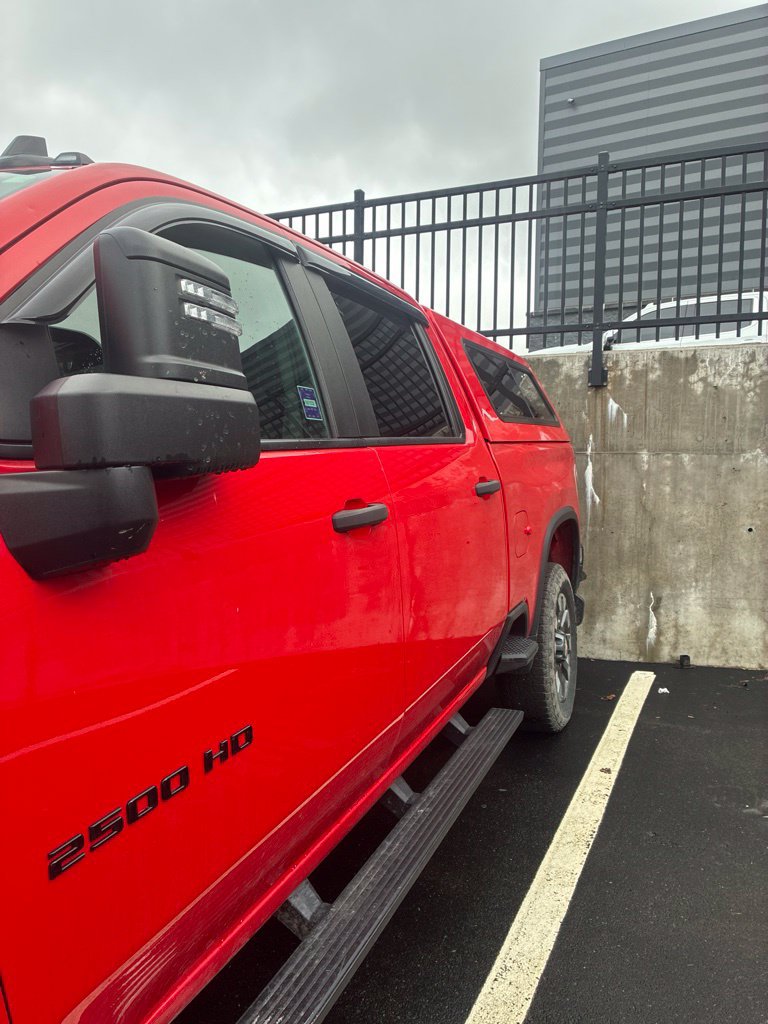Used 2022 Chevrolet Silverado 2500 Custom w/ Custom Value Package AWD/4WD image 5