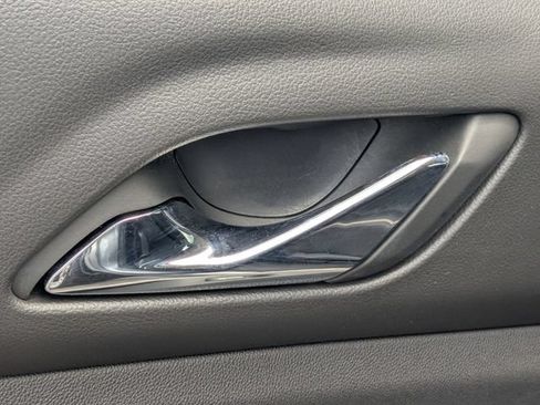 Used 2023 GMC Acadia Denali w/ Denali Technology Package FWD image 27