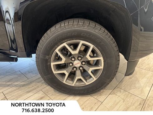 Used 2022 GMC Canyon AT4 AWD/4WD image 23