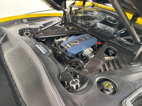 Used 2025 Chevrolet Corvette ZR1 w/ ZR1 Carbon Fiber Aero Package RWD image 24