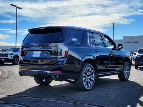New 2026 Chevrolet Tahoe High Country AWD/4WD image 3