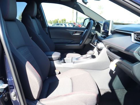 New 2025 Toyota RAV4 SE image 19