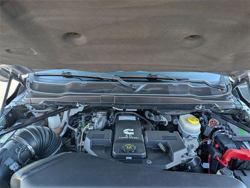 Certified 2021 RAM 2500 Laramie image 35