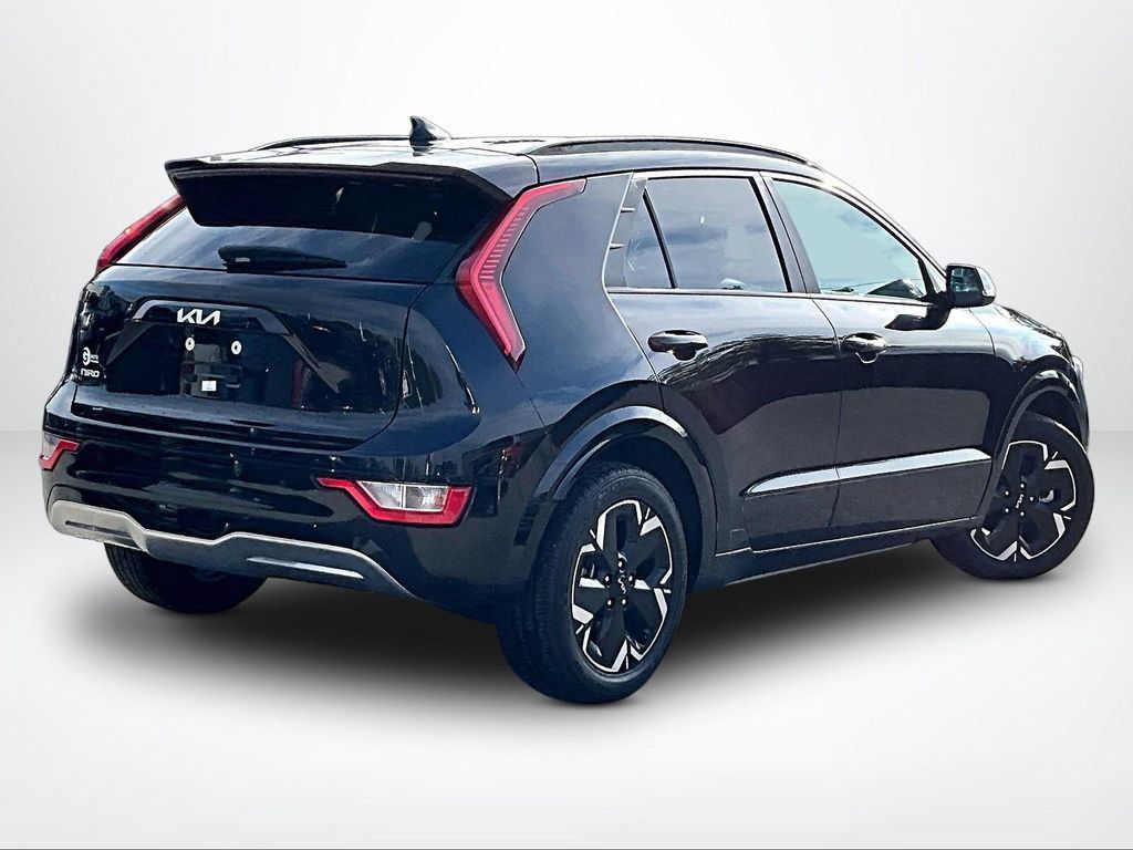 Used 2023 Kia Niro Wind FWD image 3
