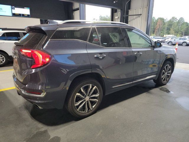 Used 2019 GMC Terrain Denali AWD/4WD image 2