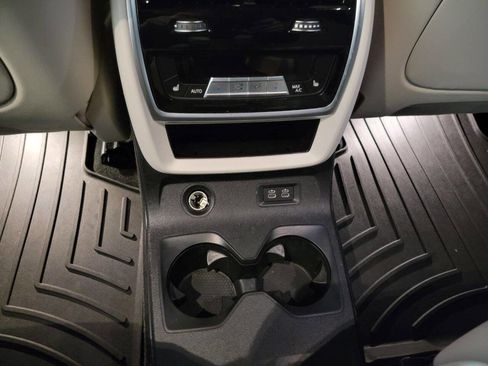 Used 2021 BMW X7 xDrive40i w/ Executive Package image 56