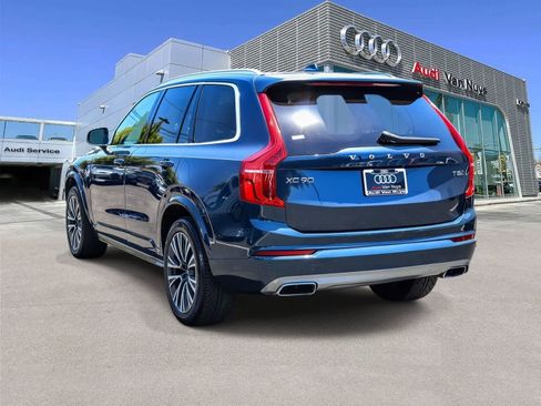 Used 2020 Volvo XC90 T5 Momentum w/ Protection Package Premier AWD/4WD image 2