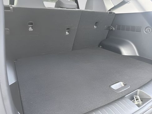 Used 2024 Kia Seltos LX AWD/4WD image 22