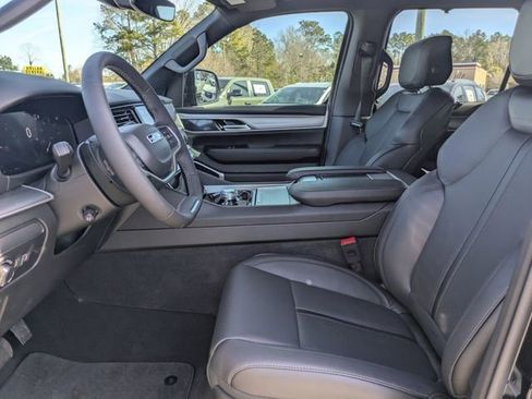 New 2026 Jeep Grand Wagoneer Limited image 22