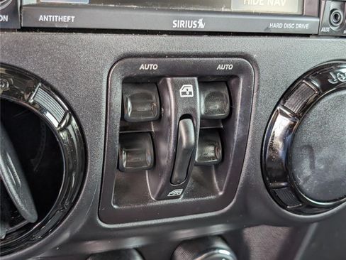 Used 2016 Jeep Wrangler Unlimited Sahara AWD/4WD image 24