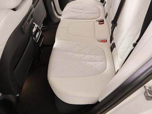 Used 2023 BMW X5 sDrive40i w/ Premium Package image 13