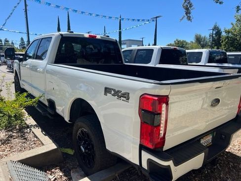 Used 2023 Ford F350 Lariat w/ Lariat Ultimate Package AWD/4WD image 10