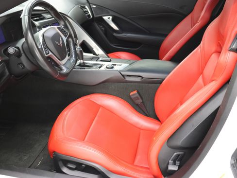 Used 2017 Chevrolet Corvette Grand Sport image 8