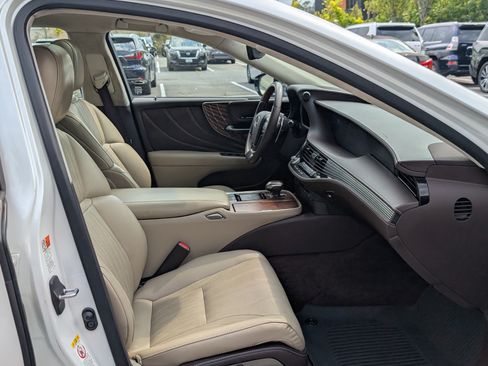 Used 2018 Lexus LS 500 AWD w/ Interior Upgrade Package image 10