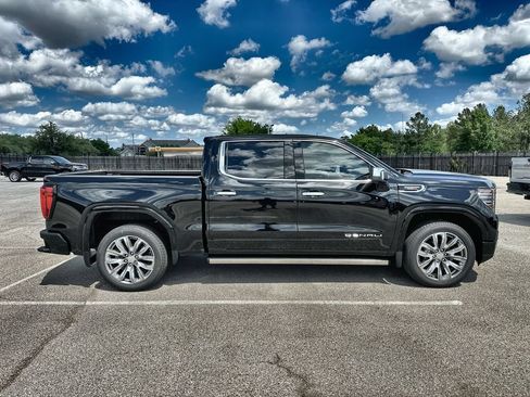 New 2026 GMC Sierra 1500 Denali AWD/4WD image 10
