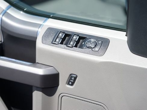 Used 2019 Ford F150 XLT w/ Equipment Group 302A Luxury RWD image 29