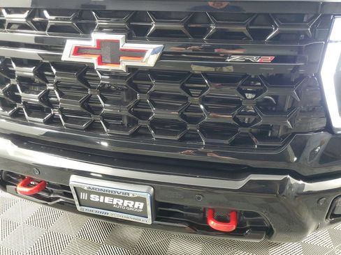 New 2026 Chevrolet Silverado 2500 ZR2 AWD/4WD image 10