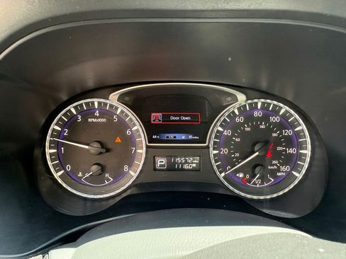 Used 2015 INFINITI QX60 FWD w/ Deluxe Touring Package image 16