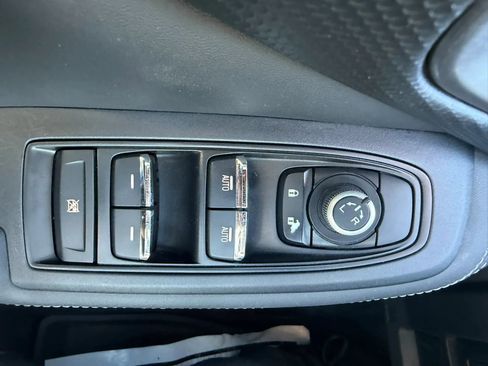 Used 2019 Subaru Forester Limited AWD/4WD image 25