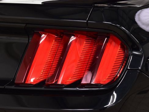 Used 2017 Ford Mustang Shelby GT350R w/ GT350R Equipment Group 920A image 22