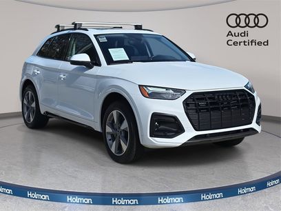 Certified 2025 Audi Q5 2.0T Premium w/ Convenience Plus Package