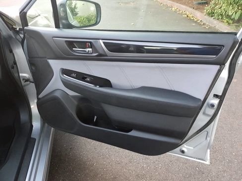 Used 2019 Subaru Legacy 2.5i Sport w/ Popular Package #2B image 32