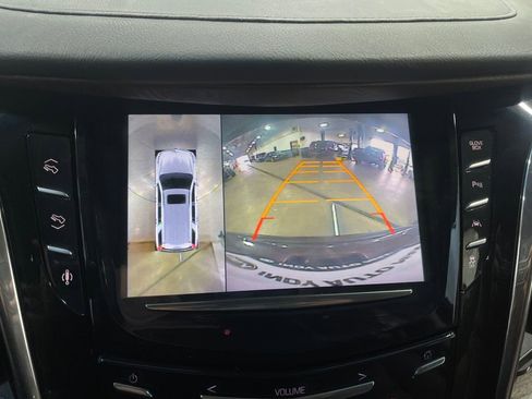 Used 2016 Cadillac Escalade ESV Luxury image 10