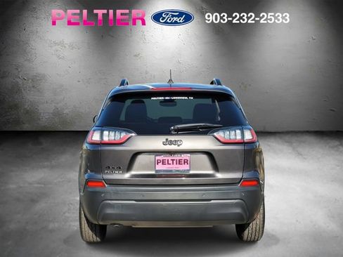 Used 2021 Jeep Cherokee Latitude Plus image 6