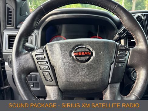Used 2021 Nissan Titan PRO-4X w/ Pro-4x Convenience Package AWD/4WD image 10