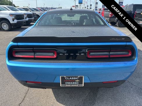 Used 2023 Dodge Challenger R/T Scat Pack w/ T/A Package RWD image 5