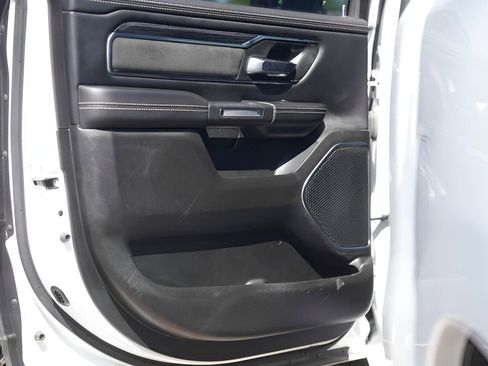 Used 2024 RAM 1500 Laramie image 28