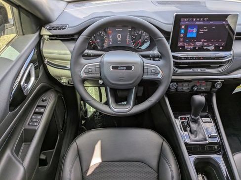 New 2026 Jeep Compass Latitude AWD/4WD image 14