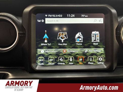 Used 2022 Jeep Wrangler Unlimited Sahara w/ Cold Weather Group image 19