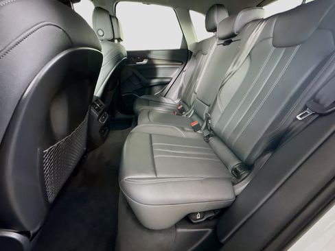 Used 2021 Audi Q5 e Premium Plus w/ Premium Plus Package AWD/4WD image 25