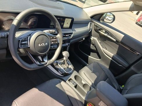 New 2026 Kia Seltos SX w/ SX Sunroof Package image 35