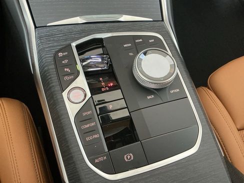 New 2026 BMW 330i Sedan w/ Premium Package image 14