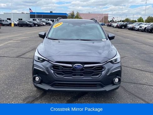 Used 2024 Subaru Crosstrek 2.5i Limited w/ Crosstrek Mirror Package AWD/4WD image 2